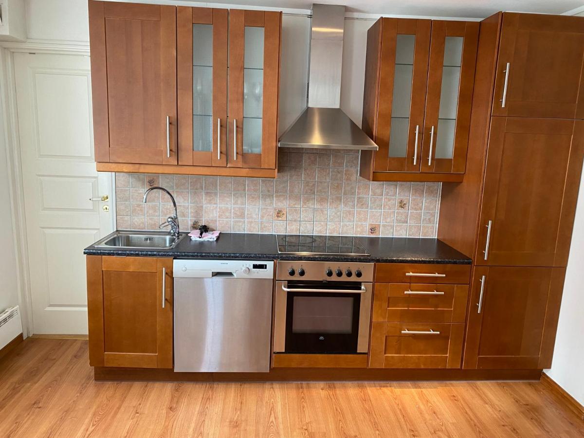 Central Bus Station Apartment, Wifi, Tv Narvik Luaran gambar